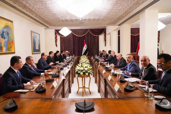 سباق الصغار والبنية العميقة للعملية السياسية