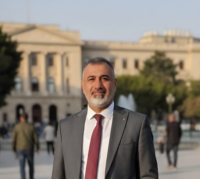 الإبداع البصري والرمزي في شعر د.رافد حميد فرج القاضي : دراسة أكاديمية