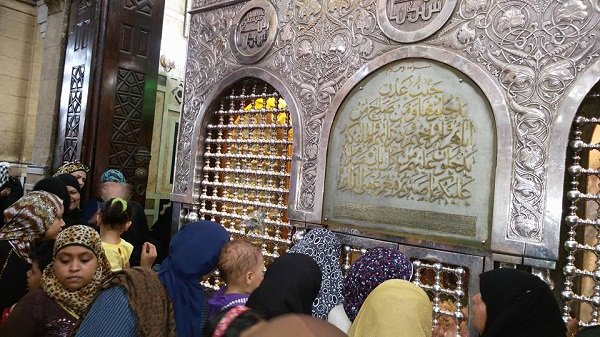 حكاية إسحاق المؤتمن