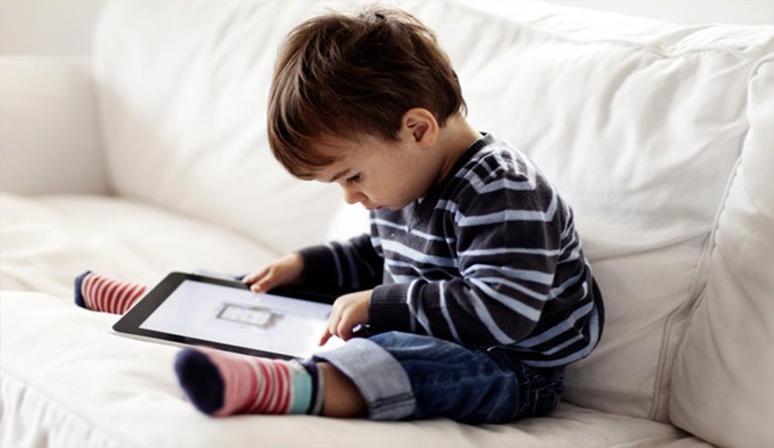 أثرُ لغة الطفل على تربيته