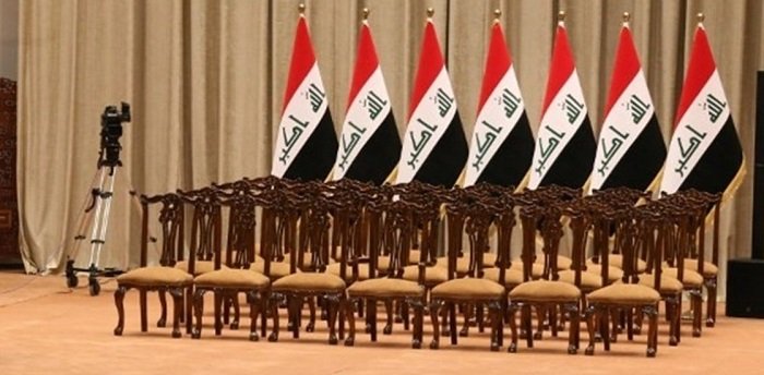 الكفاءة عيب !!