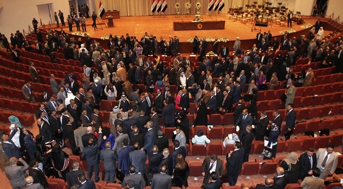 حين يُختزل مصير الدولة في غرف مغلقة