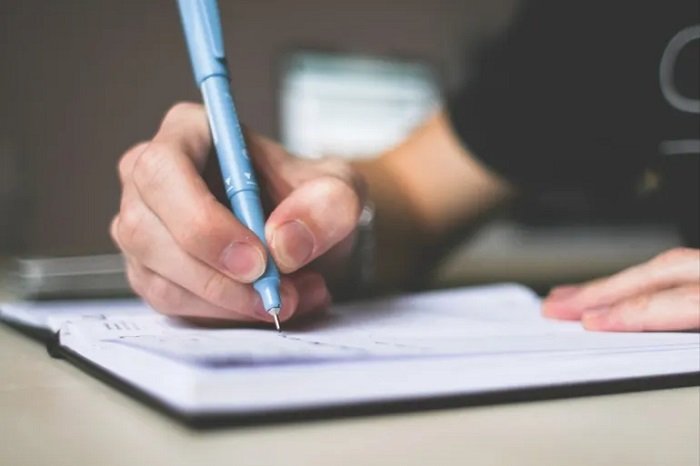 رافقوا أنفسكم بالكتابة