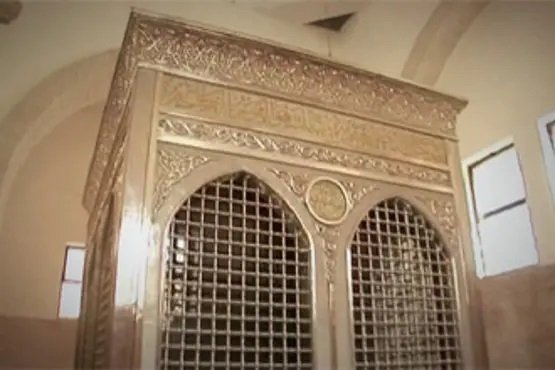 قصة السيدة زينب بنت جحش مع زيد بن حارثة وزواجها النبوي بين صريح الآيات القرآنية وزيف الروايات الإسرائيلية  دراسة لدحض فرية الإعجاب