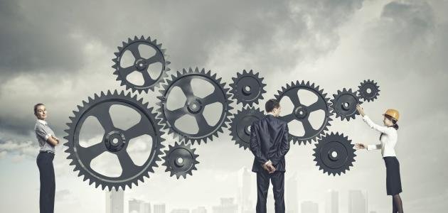 الفرق بين الإدارة السهلة والإدارة المعقدة 