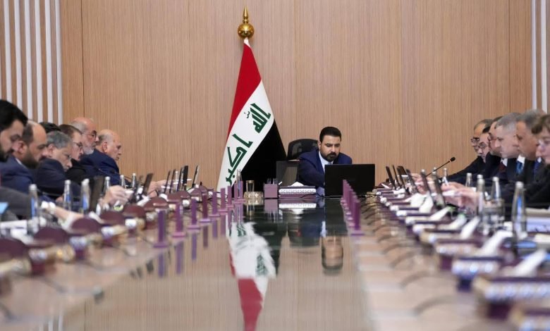 ضرب الفاسدين خطوة تاريخية