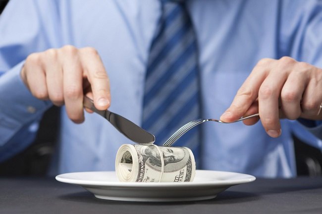 المائدةُ التي لا تُبارَك
