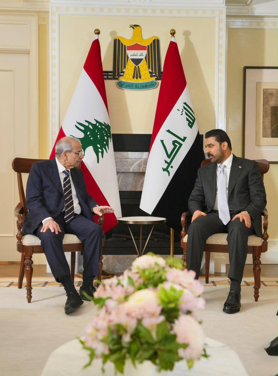 الزيدي يؤكد للرئيس اللبناني حرص العراق على مواصلة دعم لبنان وتعزيز التعاون المشترك