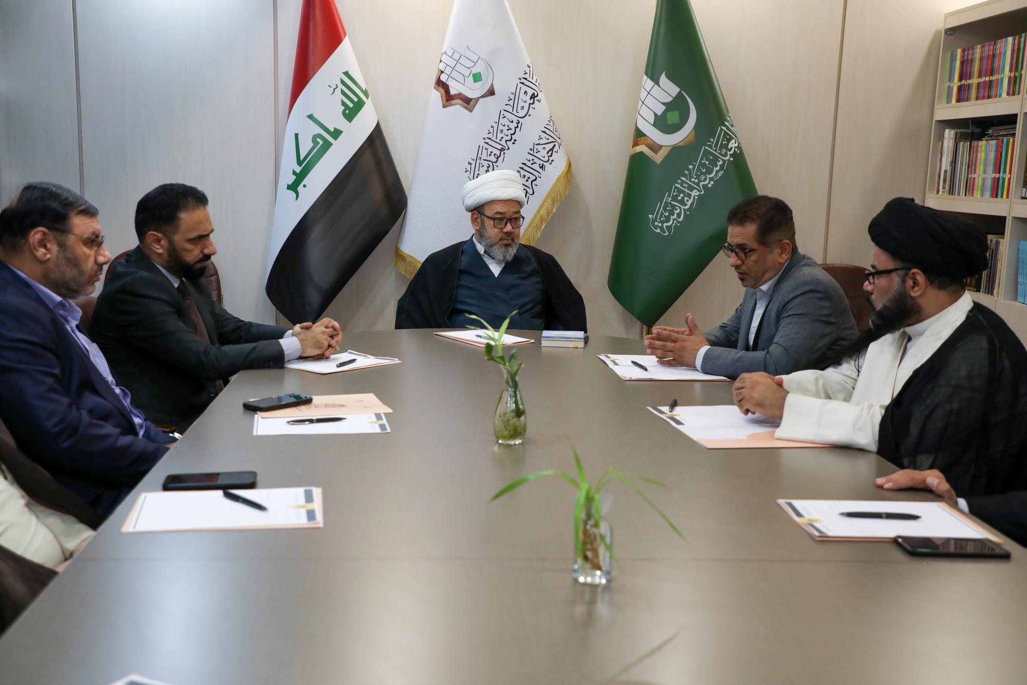 اللجنتان التحضيرية والعلمية تبحثان الاستعدادات الخاصة لإقامة المؤتمر التمهيدي الثاني لإحياء ذكرى ألفية حوزة النجف الأشرف