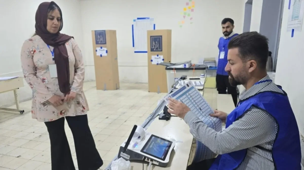 المفوضية تتسلم عينة من بيانات البطاقة الوطنية لمناقشتها في البرلمان