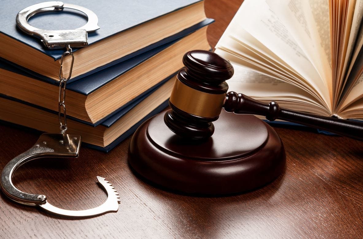  التأصيل القانوني للرقابة السابقة على العقود الحكومية