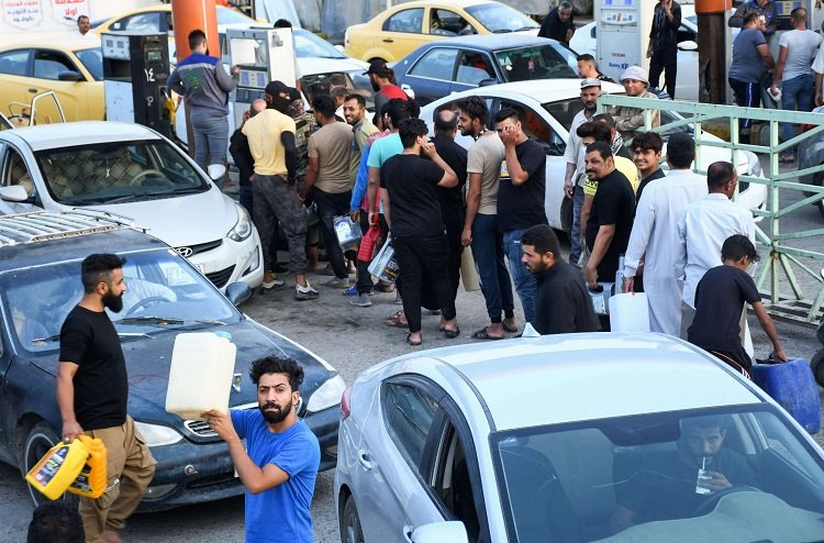 ازمة_البانزين.jpg
