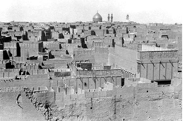 *مشروع تأسيس جامعة الكوفة عام 1966 جامعة رائدة لكل الشيعة في العالم ألغاه البعثيين بعد رجوعهم للسطلة*