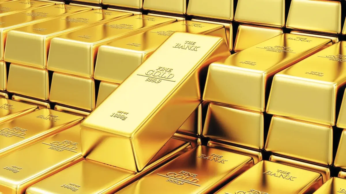 الذهب يتراجع بعد تسجيل أعلى مستوى في أكثر من شهرين