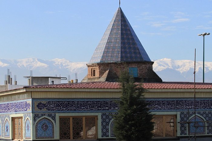 حسن_الاطروش.jpg