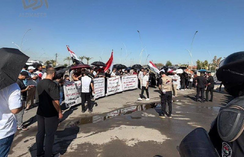 متظاهرو-العقود.jpg